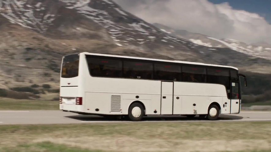 Van Hool T915
