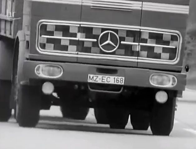 Mercedes-Benz LPS
