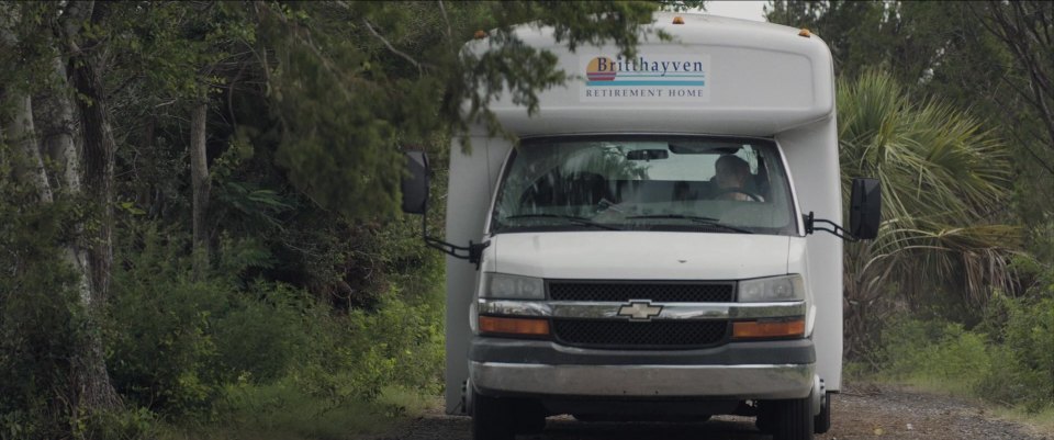 2003 Chevrolet Express Champion [GMT610]