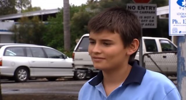 2004 Holden Commodore Executive [VZ]