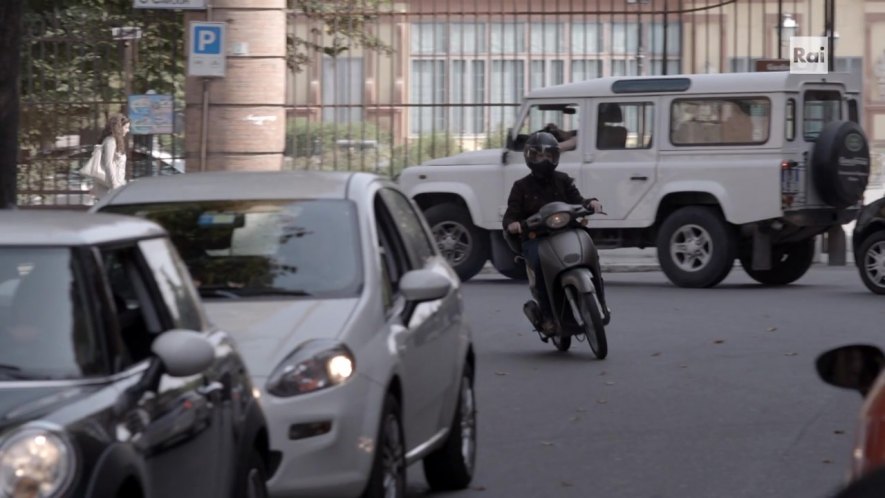 Land-Rover Defender 110 Station Wagon