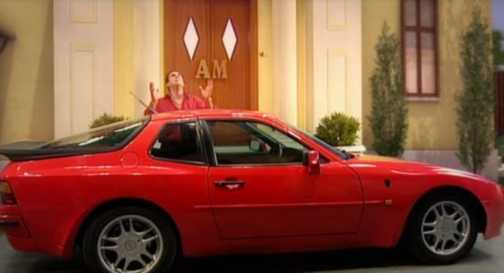 Porsche 944