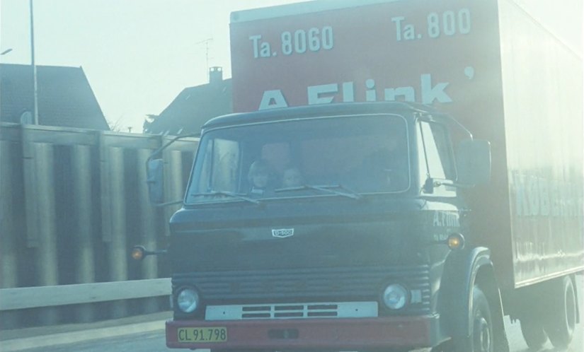Ford D-500