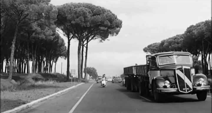 Lancia Esatau