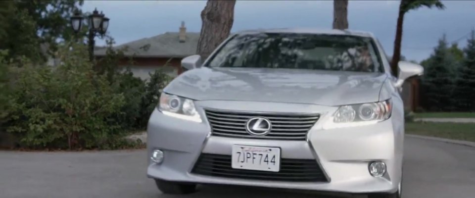 Lexus ES [XV60]