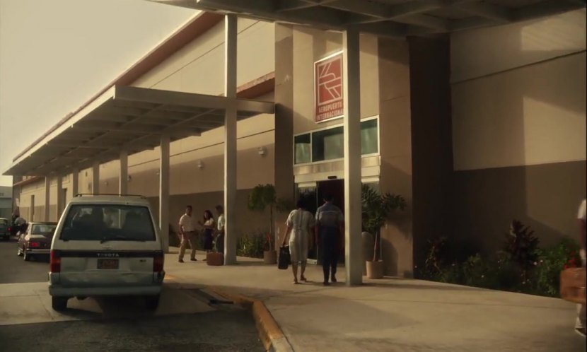 1986 Toyota Van LE [R20]