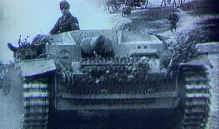 1940 Daimler-Benz StuG III Ausf. A Sd.Kfz. 142