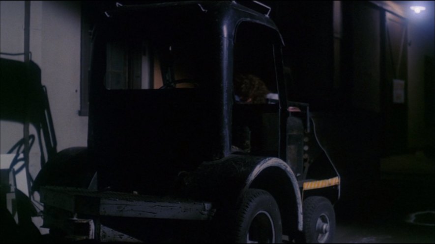 Clark Clarktor with cab