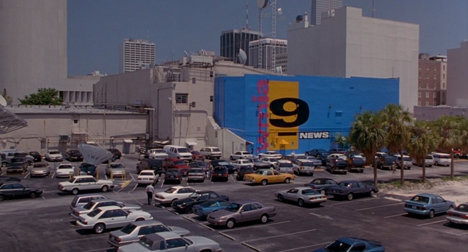 1992 Dodge Shadow ES