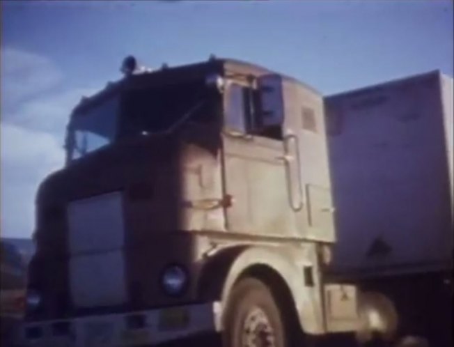 1949 Peterbilt 350 COE