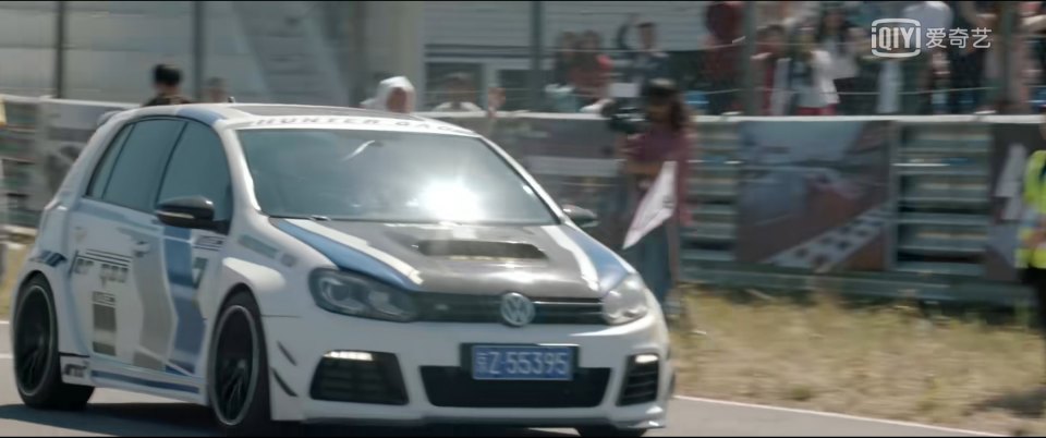 Volkswagen Golf R VI [Typ 5K]
