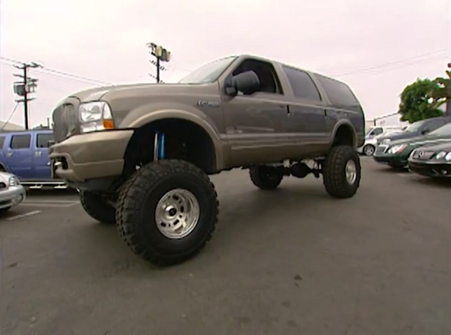2002 Ford Excursion Limited [UW137]