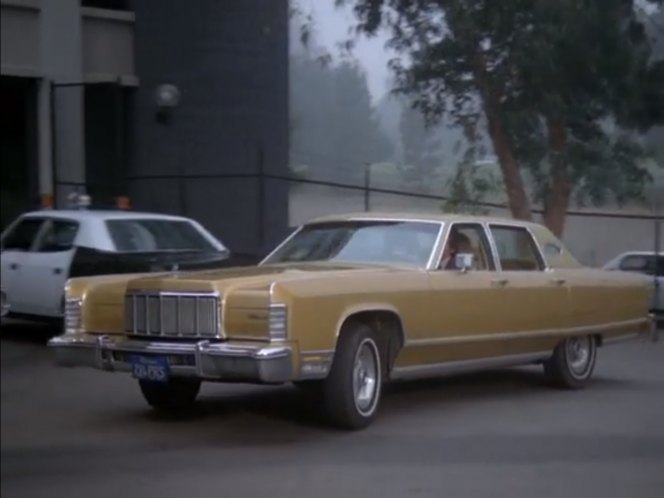 1975 Lincoln Continental [53B]