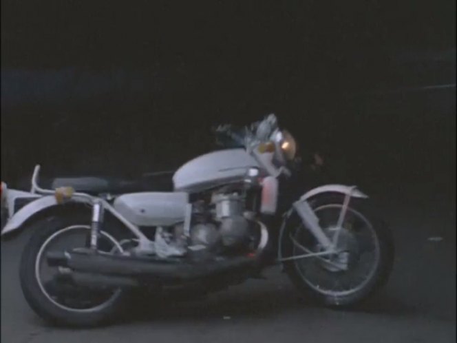 Suzuki GS 750