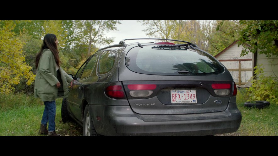 2000 Ford Taurus SE Wagon [D186]