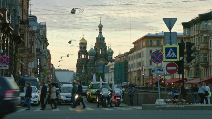 2012 Lada Largus [R90]