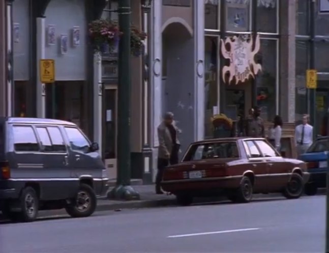 1986 Toyota Van [R20]