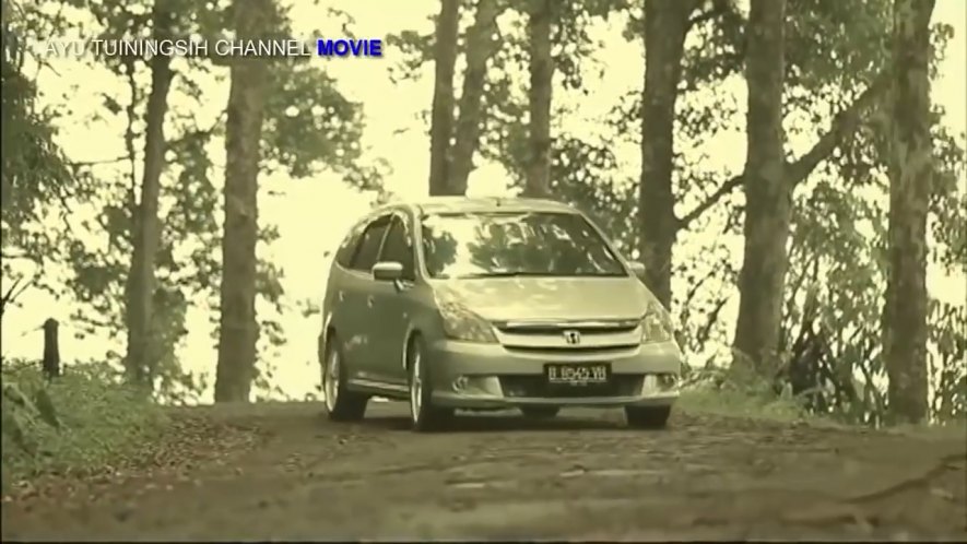 2004 Honda Stream 2.0 [RN5]