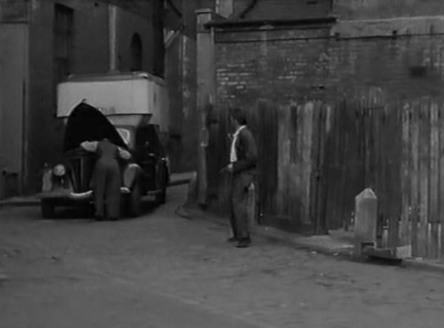 1937 Ford V8 22 hp Gown Van [62]