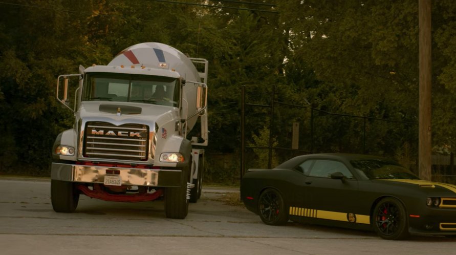 2013 Mack Granite