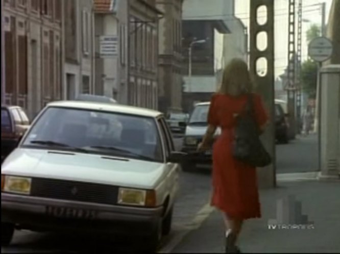 Renault 9 [X42]