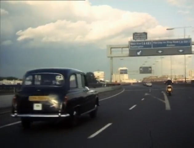 1968 Austin FX4