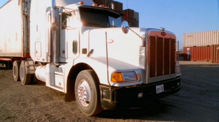 1996 Peterbilt 377