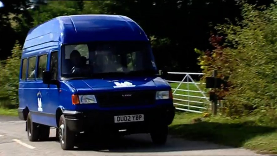 2002 LDV Convoy 400 D LWB Minibus