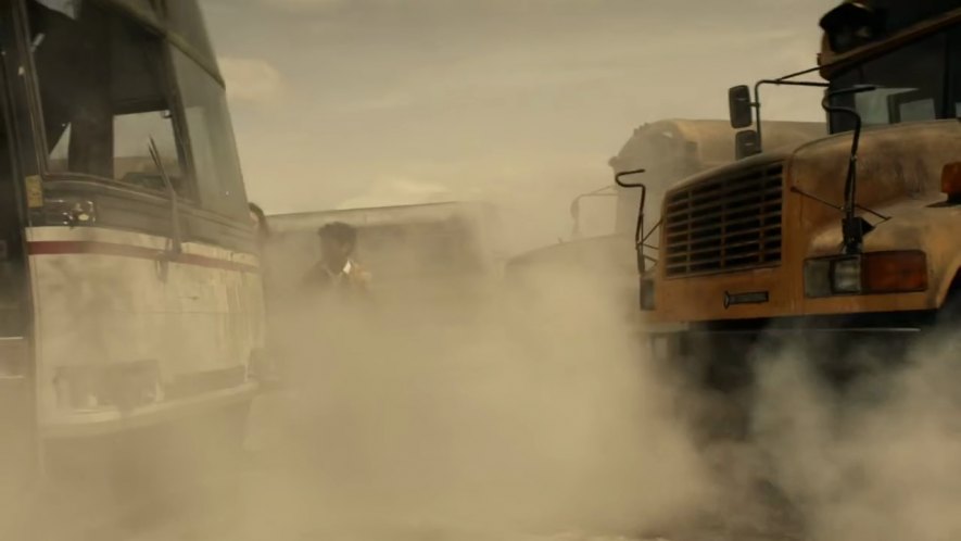 1992 International 3000-Series Blue Bird Conventional