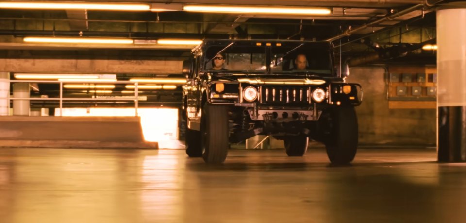 Hummer [HMC4]