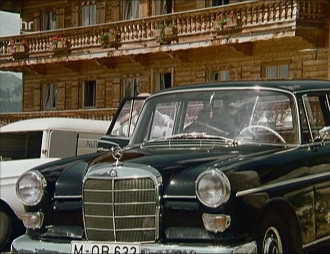 1966 Mercedes-Benz 200 D [W110]