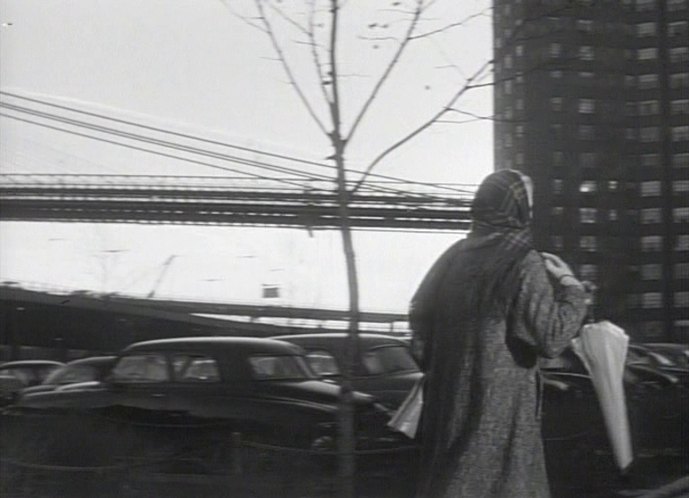 1947 Studebaker Champion Deluxe 2-door Sedan [6G-F3]