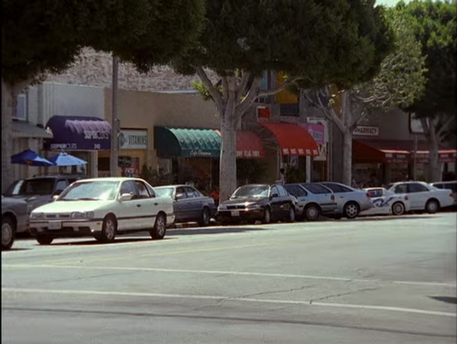 1991 Infiniti G20 [P10]