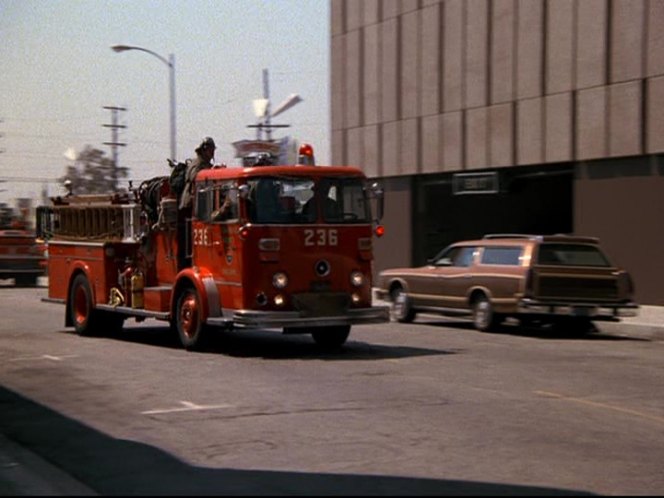 1977 Ford LTD Country Squire