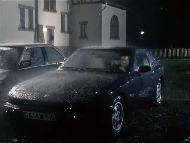 Porsche 944