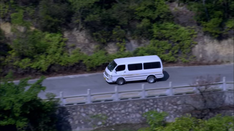 Toyota HiAce [H110]