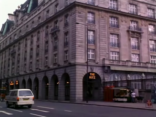 1984 Toyota Space Cruiser [R20]