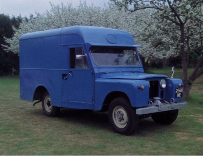 1962 Land-Rover 109'' Series IIa Former emergency vehicle