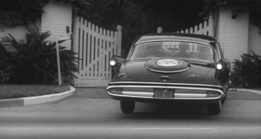 1959 Imperial LeBaron 4-Door Sedan [MY1-H-41]