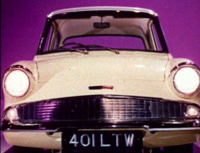 1958 Ford Anglia Deluxe Pre-production [105E]