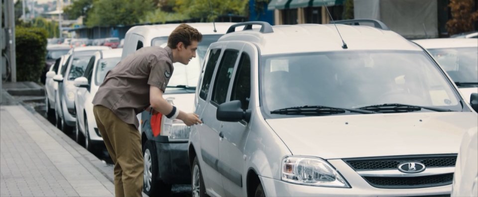 2012 Lada Largus [R90]