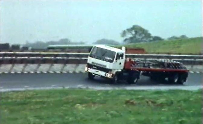 1982 Leyland Roadtrain [T45]