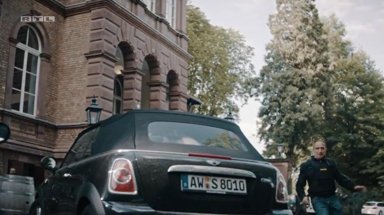 MINI One Cabrio [R57]