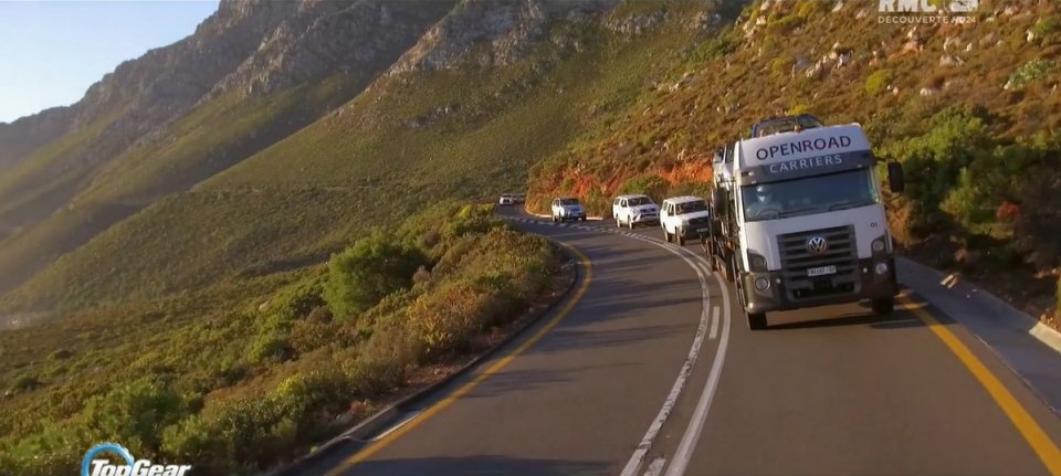 Volkswagen Constellation Tractor