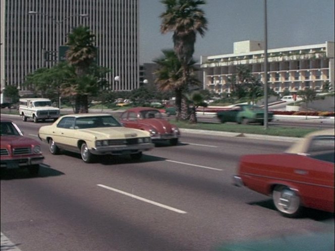 1973 Chevrolet Impala Sport Sedan [L39]