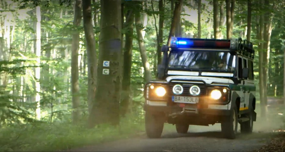 Land-Rover Defender 110 Station Wagon