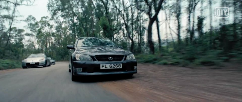 2001 Lexus IS 300 [JCE10]