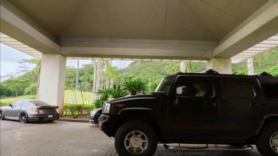 2003 Hummer H2 [GMT820]