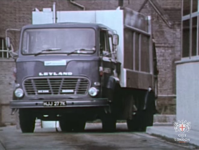 1972 Leyland Boxer Heil Colectomatic Refuse truck