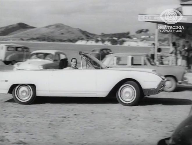 1962 Austin Freeway MkI [ADO40]
